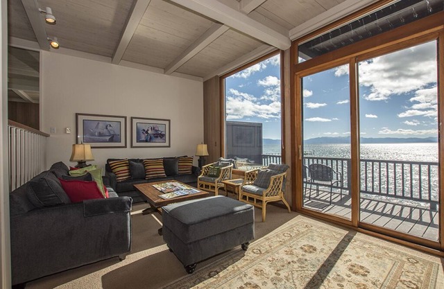 Star Harbor # 13: Lakefront Condo, Great Location, HOA Beach & Amenities