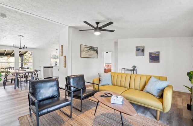 Starlight Horizon Cabin L – Pool and Retreat | Pet-Friendly Texas Hill Country C