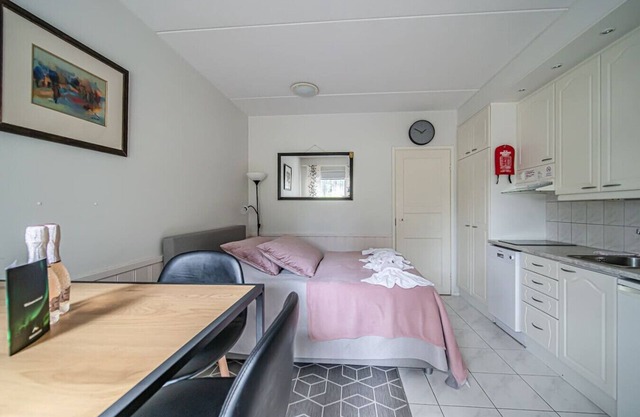 Starveil Studio 104 by Aavalevi Holidays