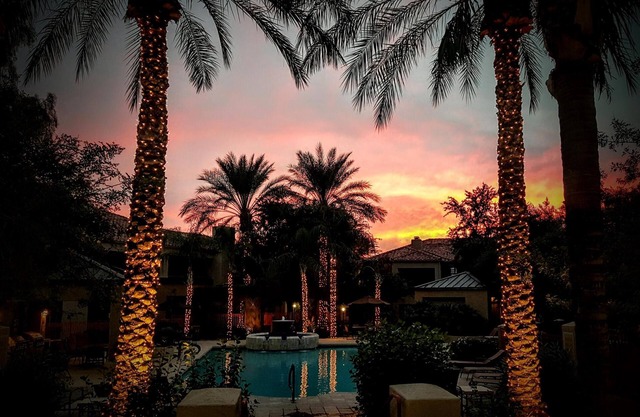 Stay and play in this beautiful centrally located condo in Scottsdale!