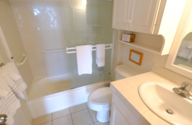 Stay At The BEACH - Kauai North Shore Condo