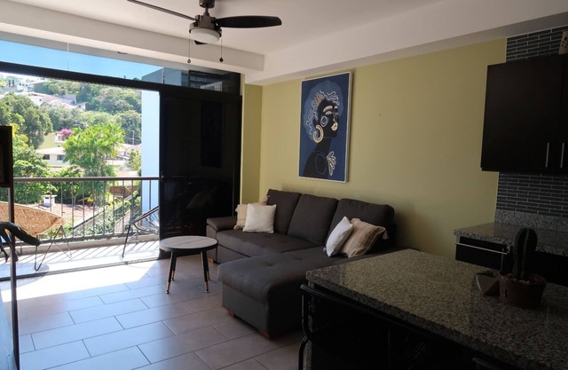 Stay in the apartment you deserve! everything is good quality!