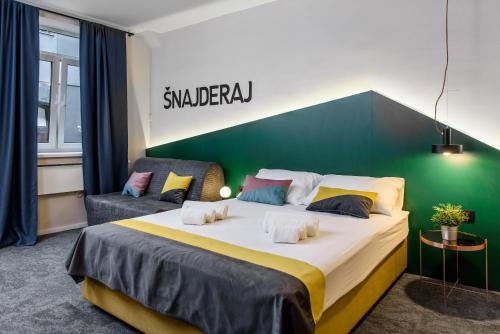 Swanky Mint Hostel 