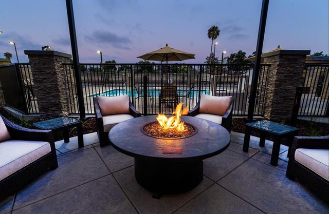 Staybridge Suites Newark - Fremont