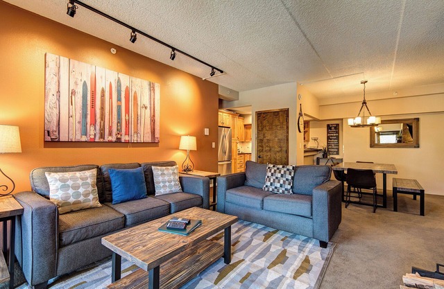 Steps from ski lift and Main Street