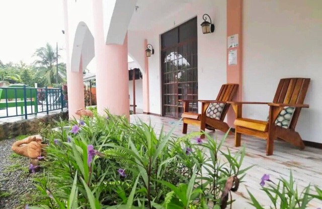 Steps to Beach | Quiet Spot | Near Dining | Pool