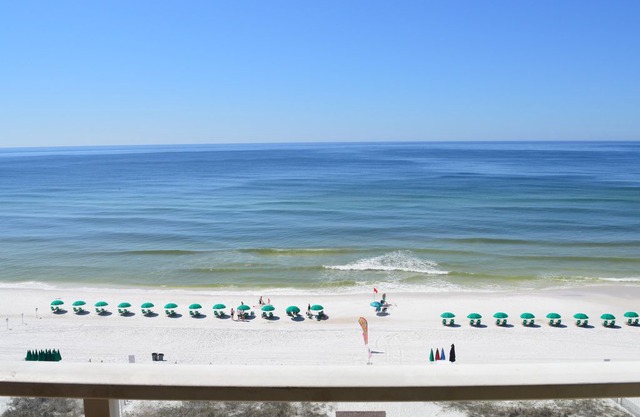 Sterling Sands 707🌞🌞Beachfront⛵ ⛵ 2BR/2BA Amazing Gulf View🌴FREE Beach Serv