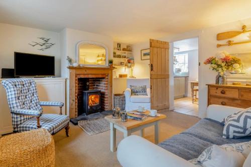 Stone Cottages - Bodham