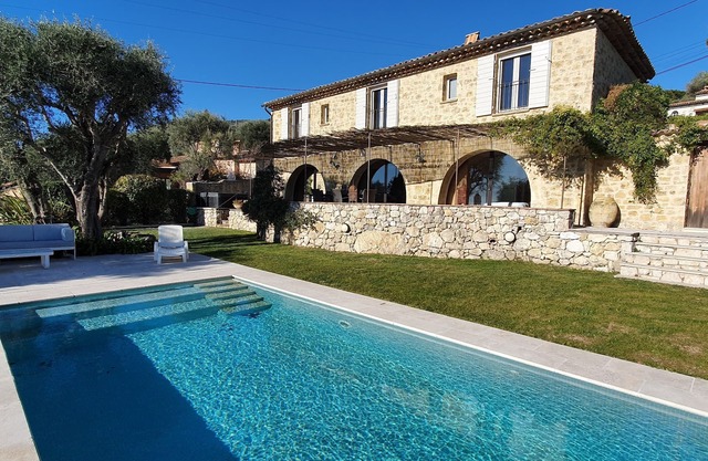 Stone Provencal villa with panoramic sea view, heated pool and Spa