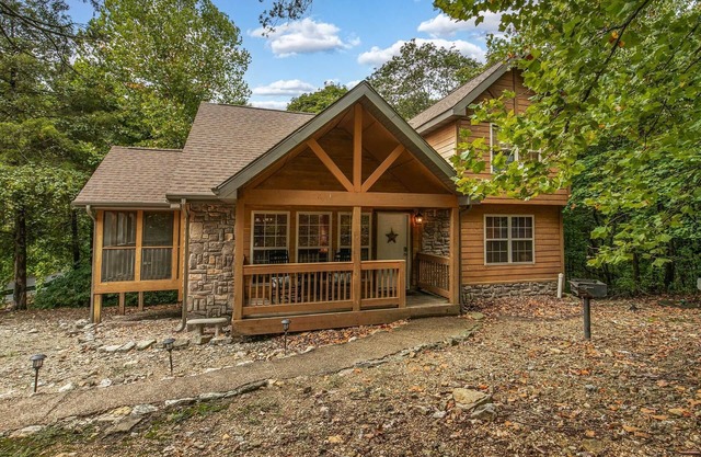 StoneBridge 2 Bedroom Lodge - Walkway In, Peaceful Setting, Private Parking - Lodge #25