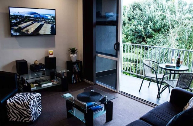 Strandon Loft - No 7 in New Plymouth