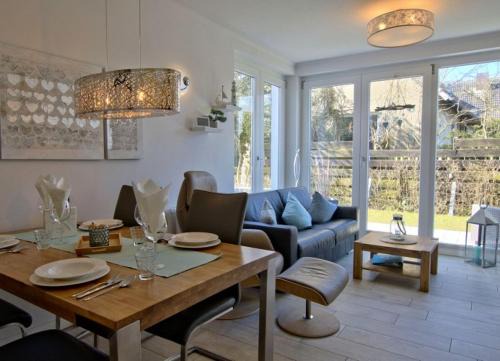 Strandperle Idyllisch Gelegen Terrasse Und Garten Für Personen 