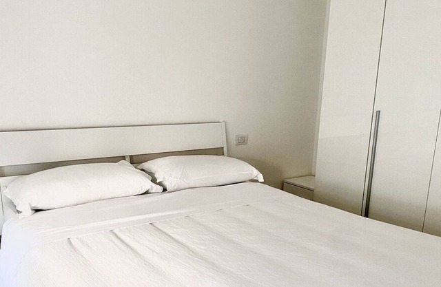 Strategic two-room apartment in Milan