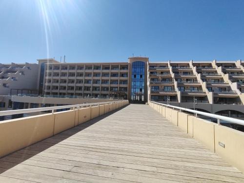 Studil for rent in the view 608