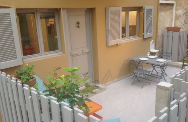 STUDIO 2/3 pers Ajaccio, downtown