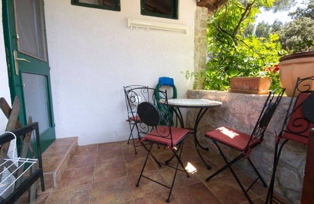 Studio apartment in Mali Lošinj with Terrace, Air condition, WIFI (4913-2)