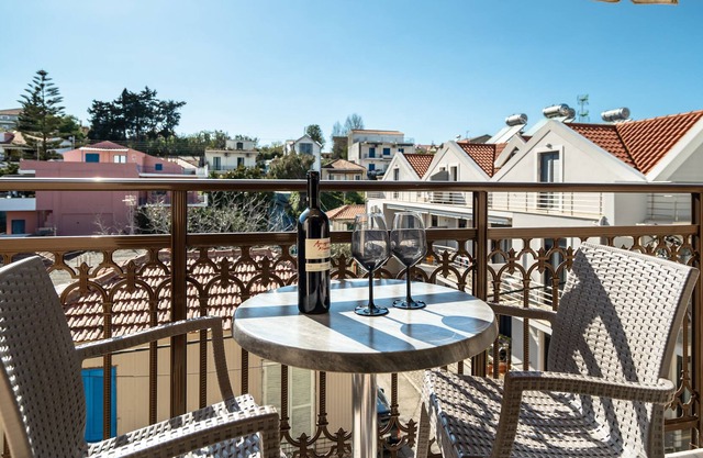 Studio Apartment 'Zois 5' with Shared Garden, Wi-Fi and Air Conditioning