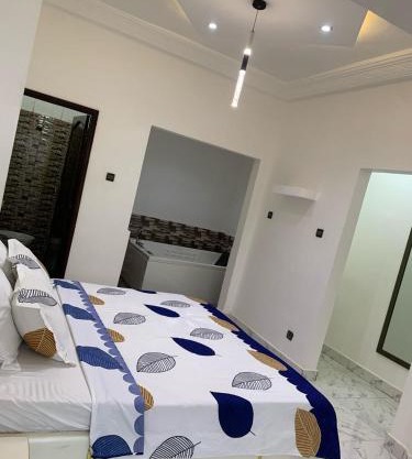 Studio avec jacuzzi à Adjarra