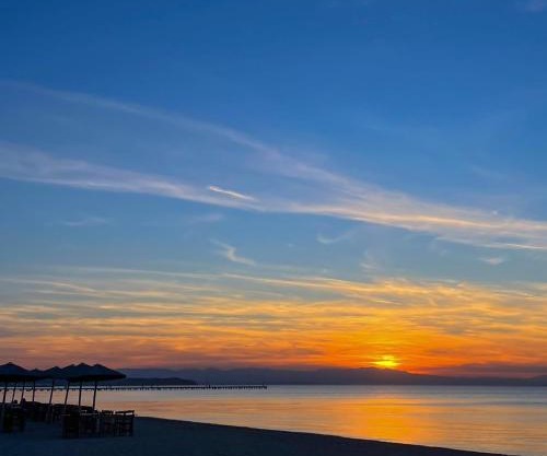 Studio by the sea Perea