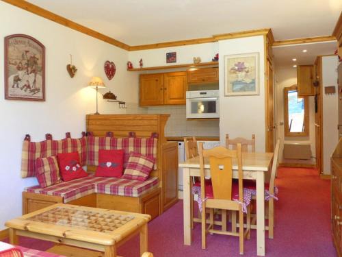 Studio Cabine Cosy Plein Sud - Résidence Le Plein Soleil, Bord des Pistes, Proche Commerces - FR-1-182-16