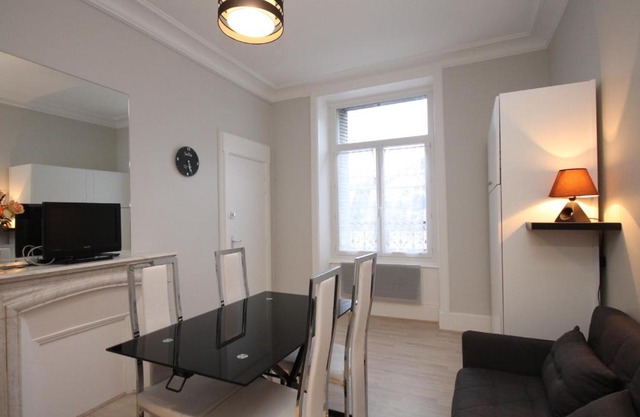 Studio Central au Mont-Dore - Rénové, Wifi, Proche Thermes et Pistes - FR-1-608-176