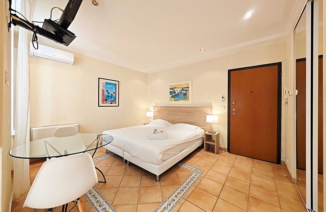 Studio Commandant André 23 by Viva Riviera