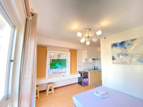 Studio Condo with Ocean View at the Balcony with Strong Wifi and Netflix