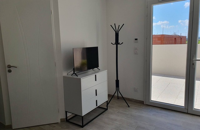 Studio Cosy Avec Terrasse Dans Maison Neuve à Royan