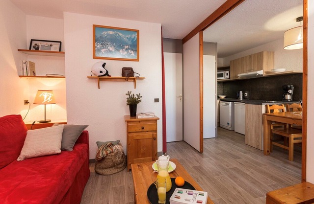 Studio dans les Montagnes avec Local à Skis GRATUIT + Cuisine Equipée!