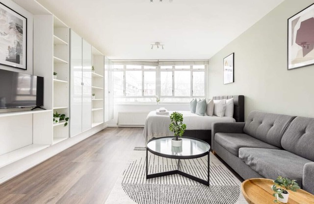 Studio Flat in Pimlico