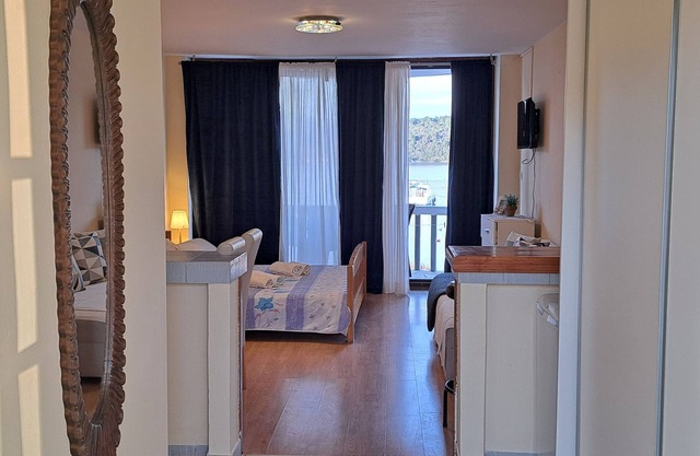 Studio flat near beach Lumbarda, Korčula (AS-4385-b)