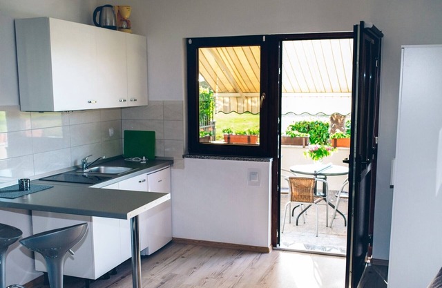 Studio flat with terrace and sea view Fažana (AS-7205-a)