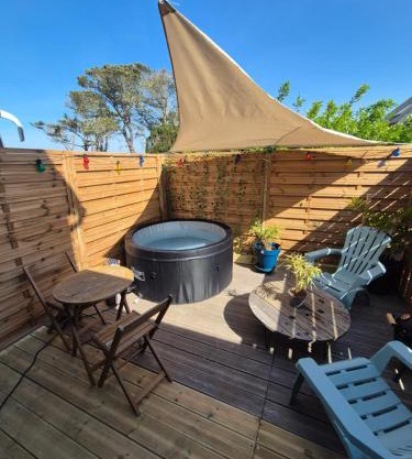 Studio le moutik Room du bord de mer avec SPA et sauna parking gratuit