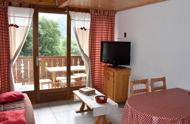 Studio mezzanine, terrasse sud, proche commerces et télécabine à Champagny-en-Vanoise - FR-1-464-17