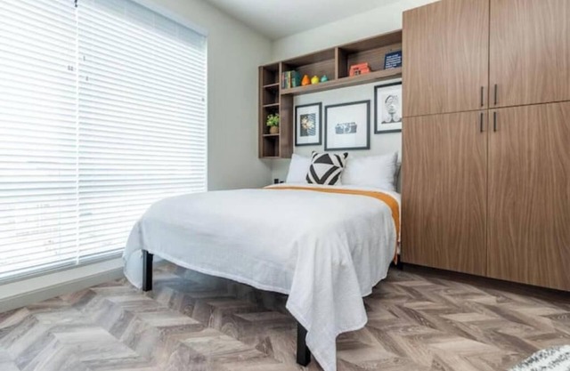 Studio near UIUC/Yugo Guest Suites Enn