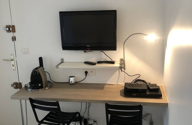 Studio paris 1 center min 1 month lease mobility max 10 months