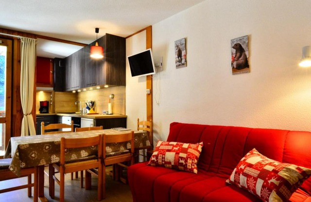 Studio rénové 4-5 pers. Montchavin, proche pistes et commerces, parking gratuit - FR-1-329-42