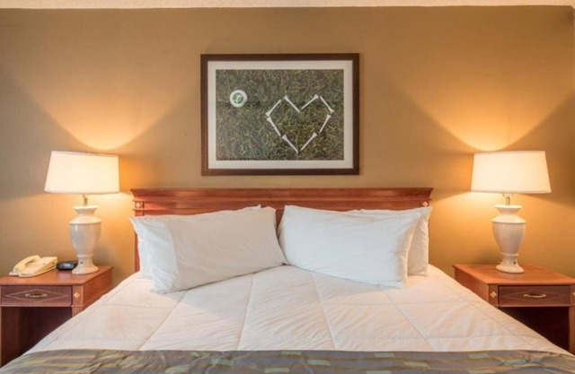 Studio Serenity at Lakeview: Where Golf Meets Comfort
