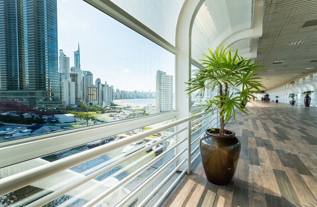 Studio Taquarinhas 700m do Parque Unipraias KP9028