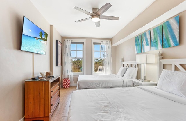 Studio Unit ~ Bayside Gated Resort ~ Kitchenette