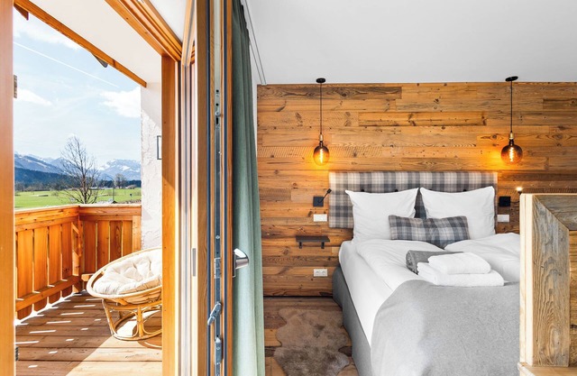 Studio Unterberg | Mountain view, pool & sauna