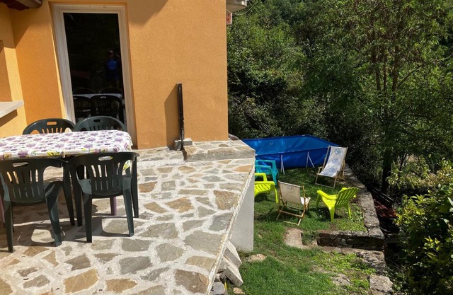 Stunning 2-Bed Apartment in Borgo val di Taro