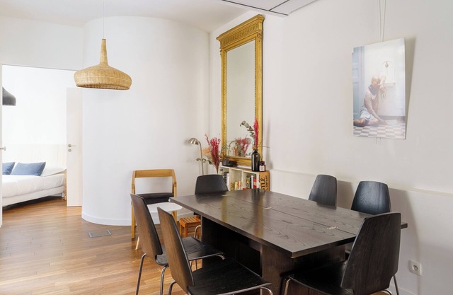 Stunning 2BD Duplex, in the Heart of Montmartre