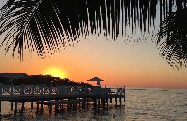 Stunning 4 Bedroom Home w/3 Floor Pool - AMAZING CARIBBEAN VIEWS!