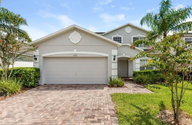 Stunning 5 bed villa with south facing pool and spa with no rear neighbors