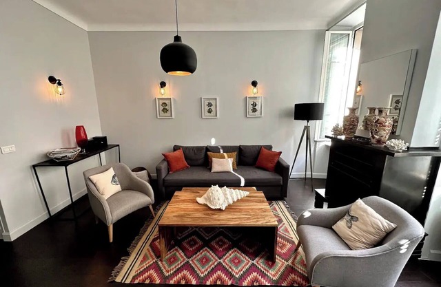 Stunning apartment in the Gold Square of Nice!