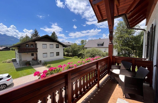 Stunning private villa for 6 people with WIFI, TV and patio