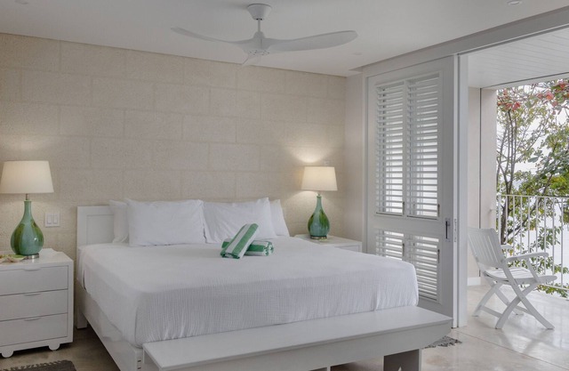 Stunning Beachfront 3 Bedroom Villa
