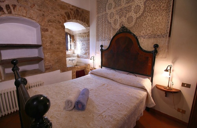 Stunning Castle in Gualdo Cattaneo with Shared Swimming Pool