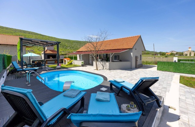 Stunning home in Kricke